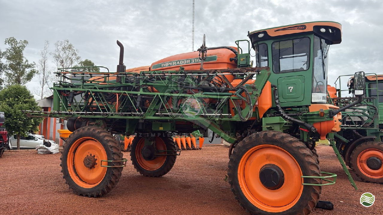 PULVERIZADOR STARA IMPERADOR 3100 Tração 4x4 JZ Implementos Agrícolas TOLEDO PARANÁ PR
